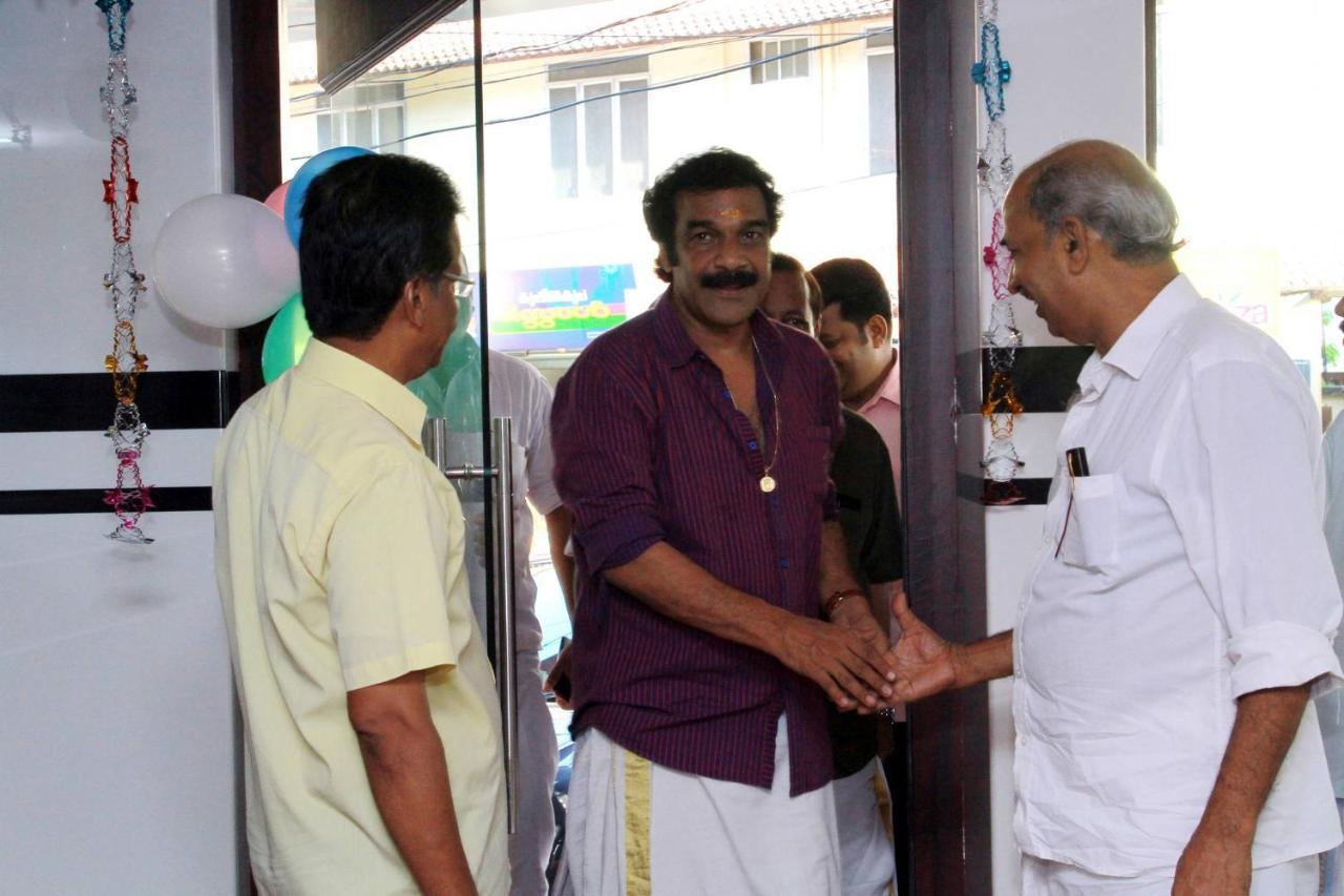 Devanganam Residency Guruvāyūr Exterior foto